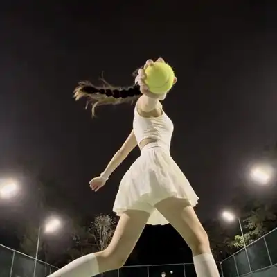 李芳